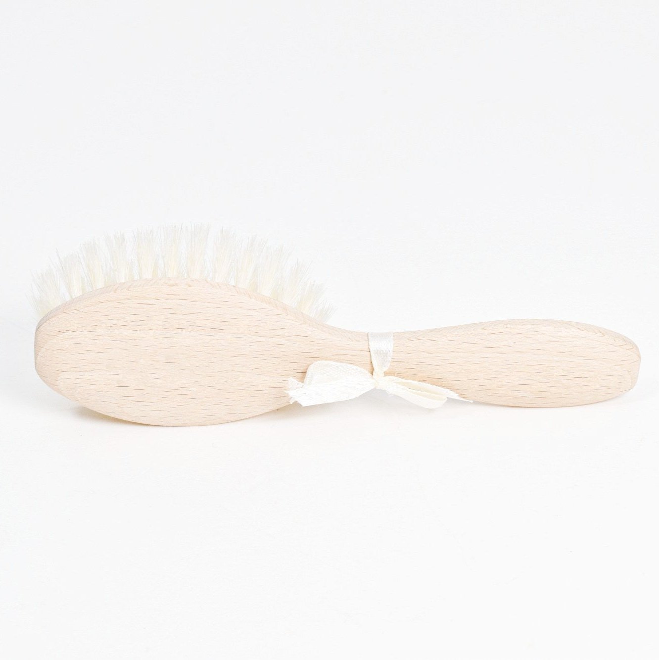 brosse_bébé_bois_hêtre_vue_couché