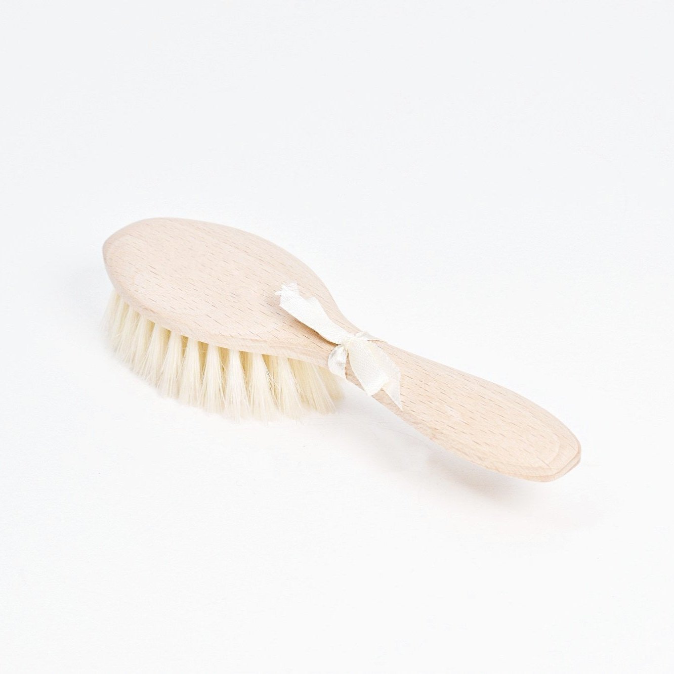 brosse_bébé_bois_hêtre_vue_dessus